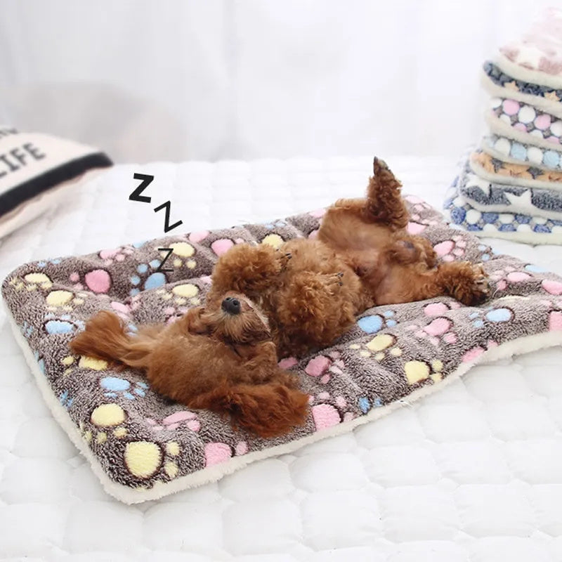 Cozy Cloud Fleece Bed for Dogs & Cats