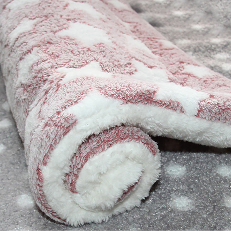 Cozy Cloud Fleece Bed for Dogs & Cats