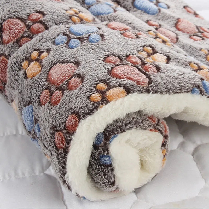 Cozy Cloud Fleece Bed for Dogs & Cats