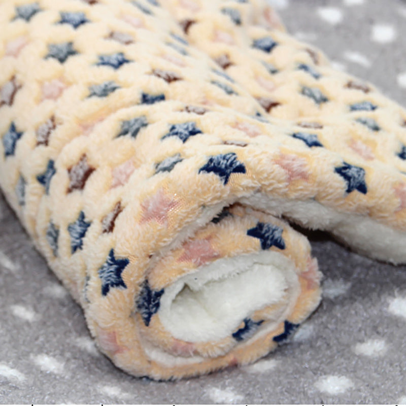 Cozy Cloud Fleece Bed for Dogs & Cats